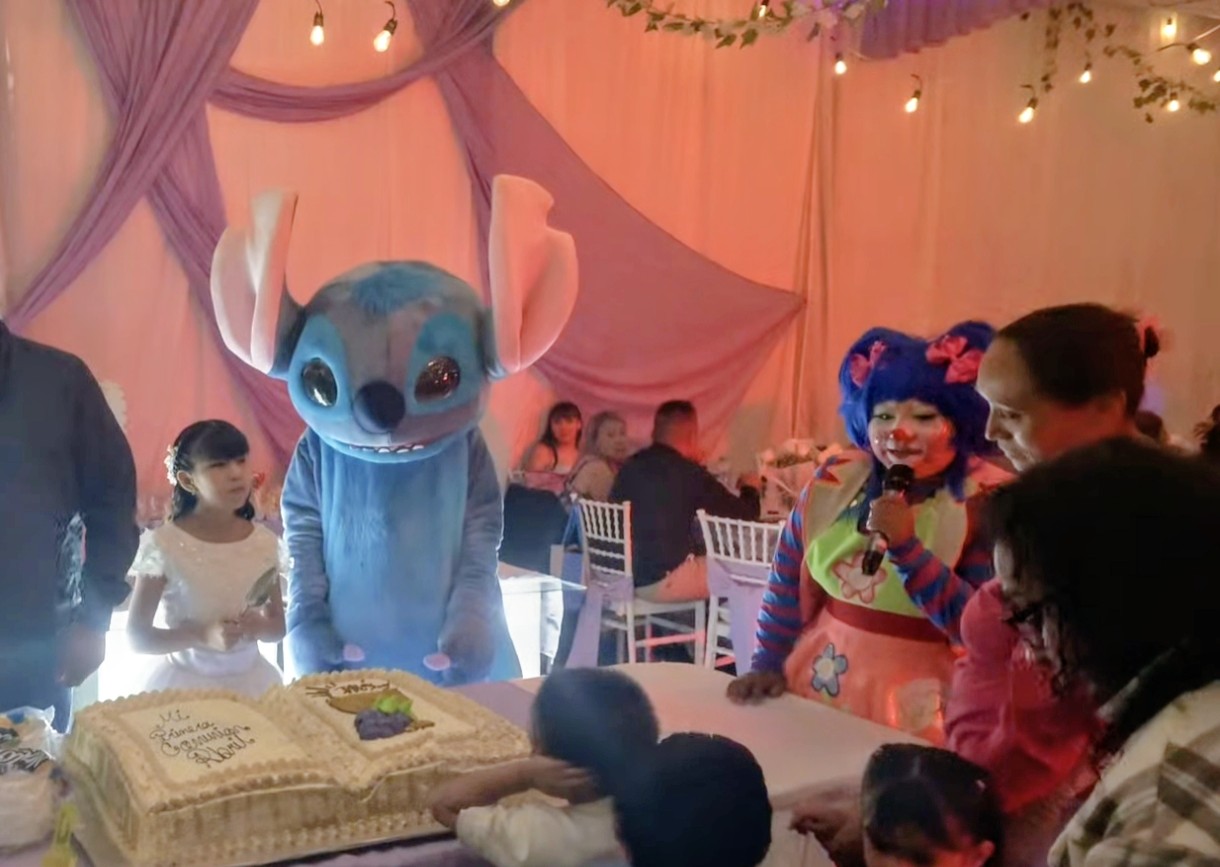 Stitch y Sonic